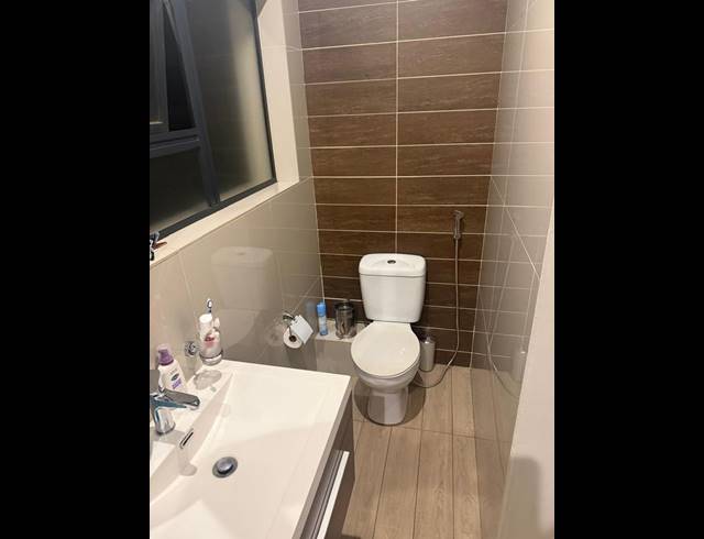 2 BEDROOM PROPERTY TO RENT IN RASLOUW GARDENS